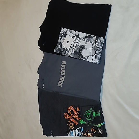 Roblox Other - Roblox boys t-shirt bundle XL